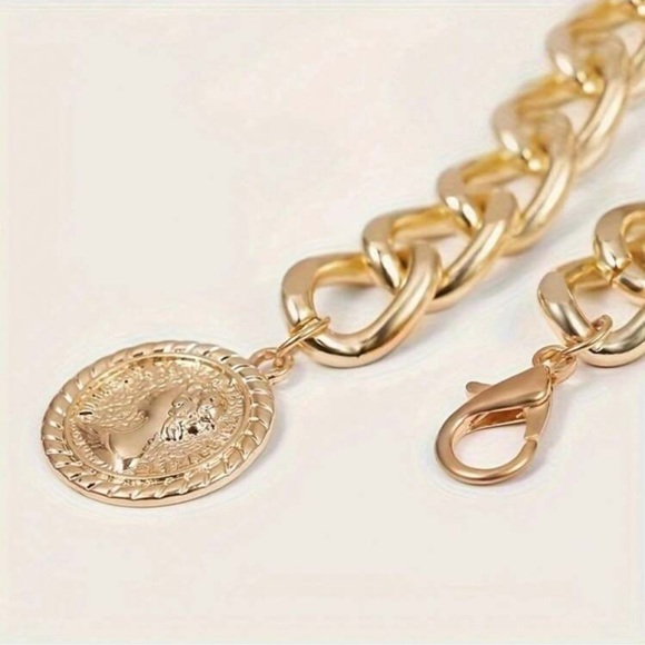 Gold Chain Belt with Medallion, Gold Medallion Belt, Gold Chain Belt - Picture 2 of 4